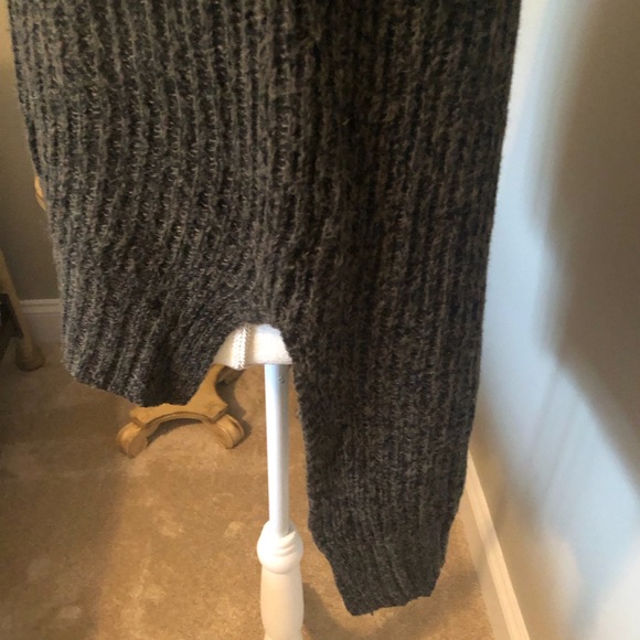 Express brand high low sweater tunic - Picture 5 of 7